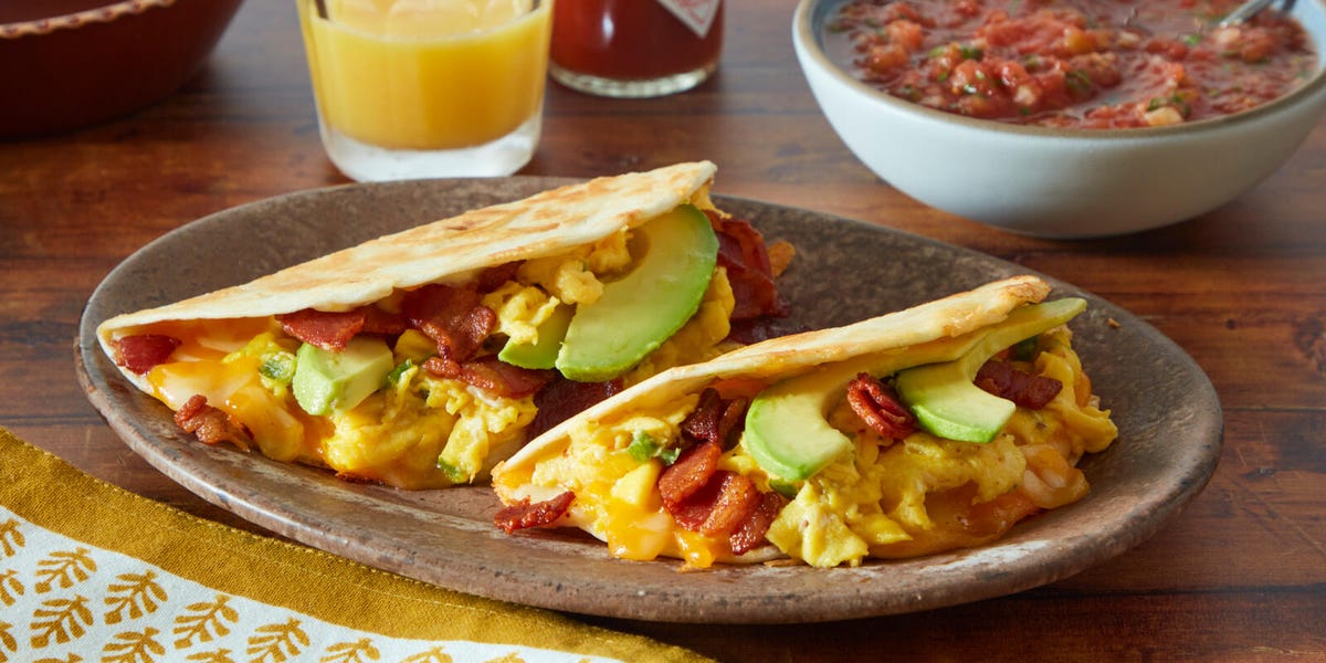 Cheesy Skillet Breakfast Tacos: Crispy, Gooey & Crowd-Pleasing